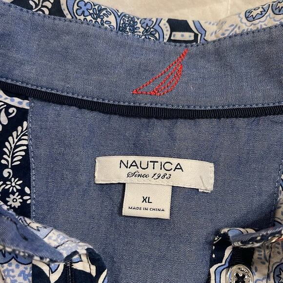 NWOT Nautica Blue Button Down Women’s Shirt with Notched Collar | Size XL - Picture 4 of 6
